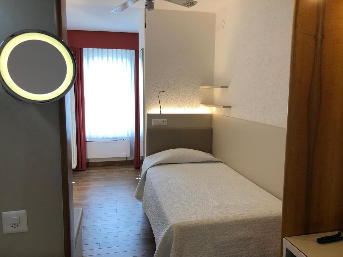Hotel Campione Биссоне Экстерьер фото